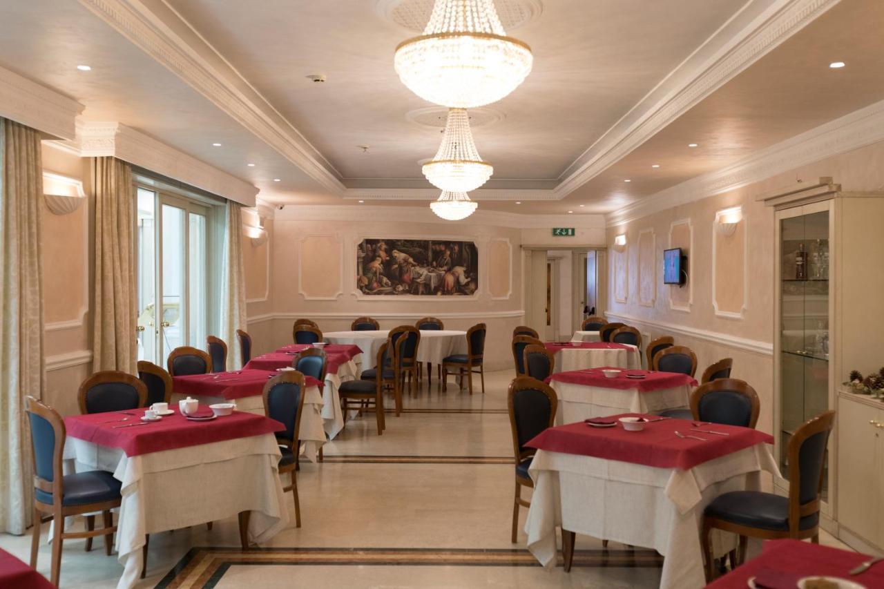Hotel Villa Medici Рокка-Сан-Джованни Экстерьер фото